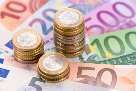 Euro Heads to Finish Friday Weakest Regardless of Respectable Macro Indicators — Foreign exchange Information