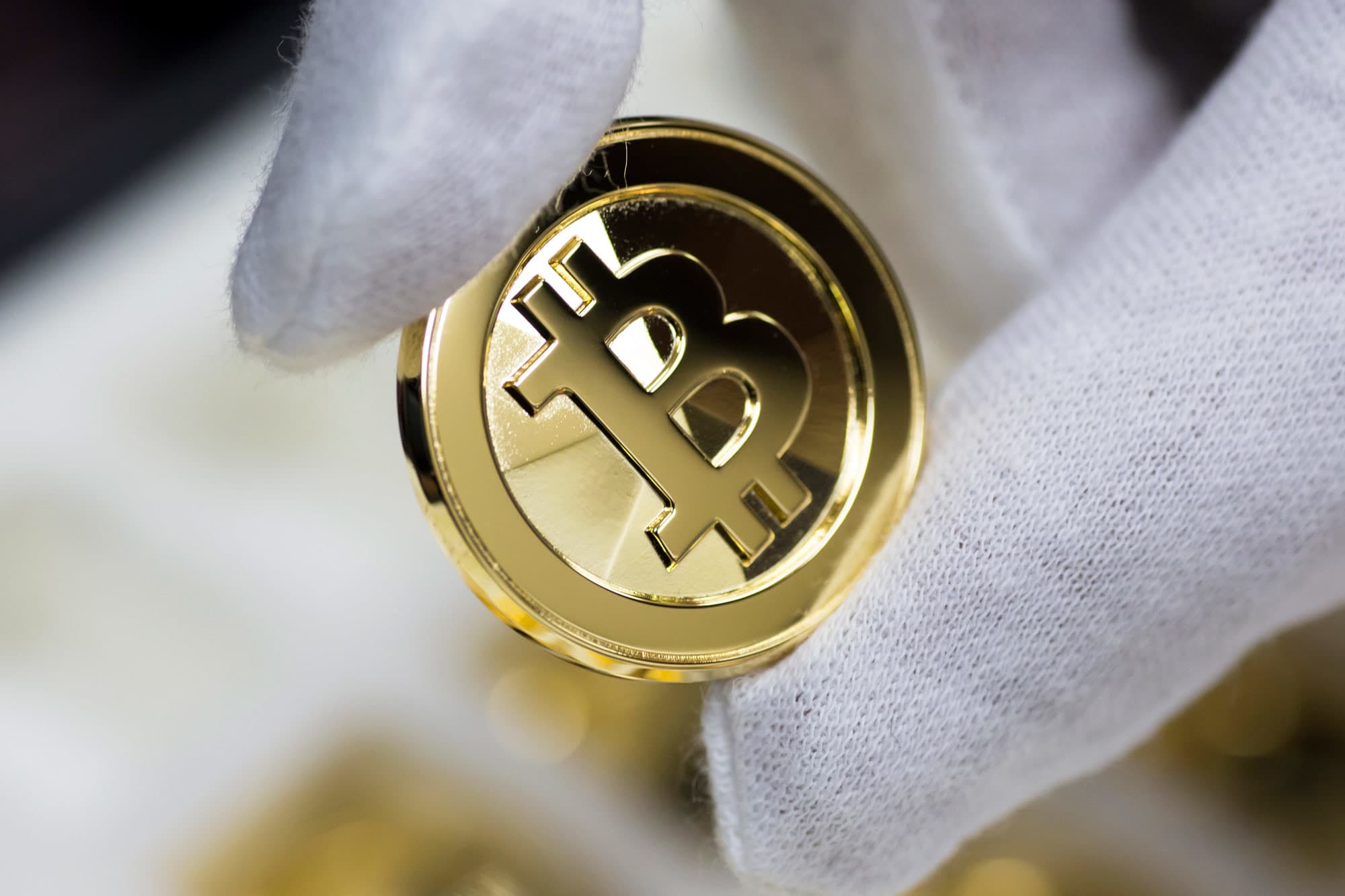 BlackRock has ‘began to dabble’ in bitcoin, says Rick Rieder