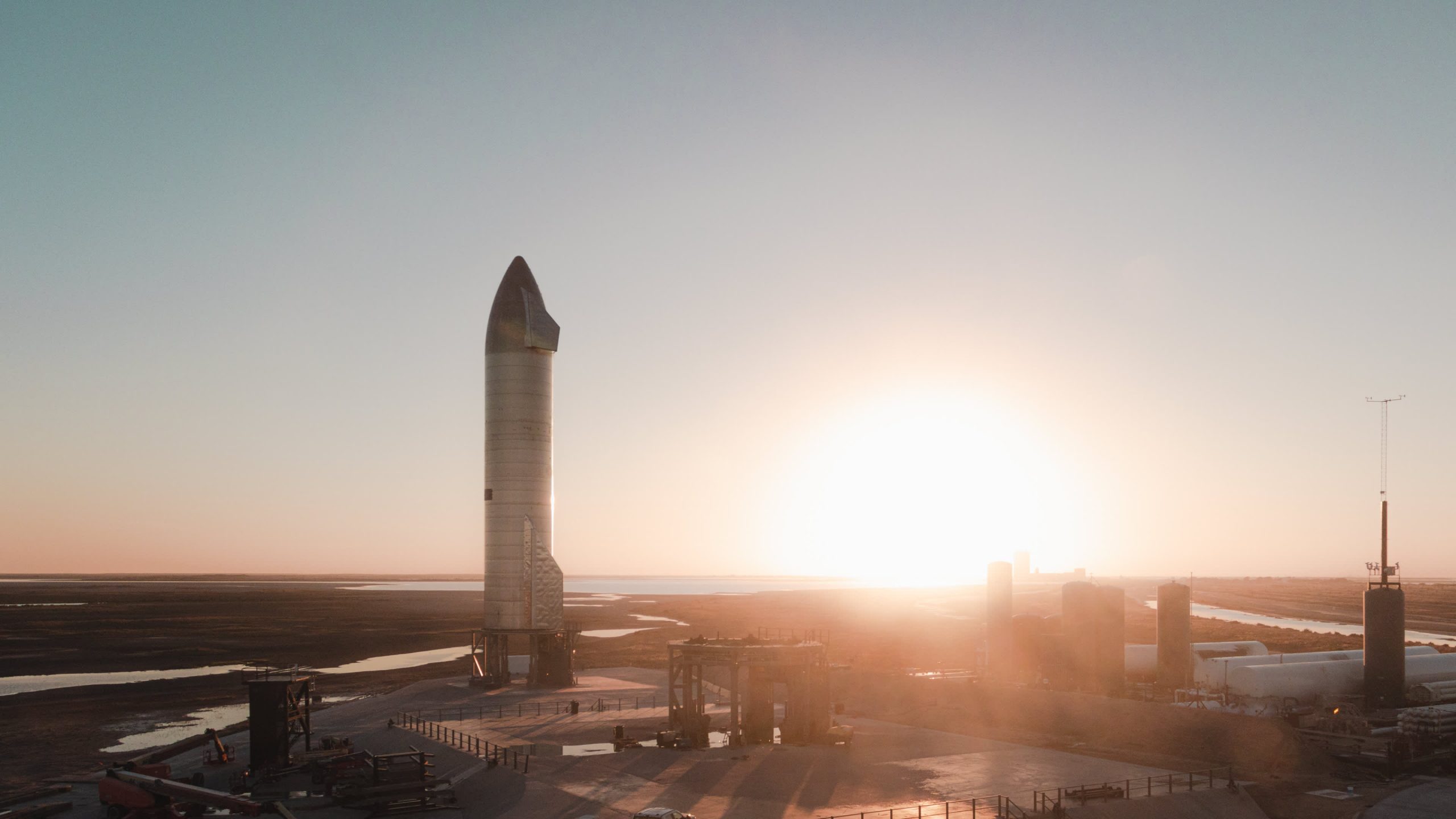 Watch SpaceX try and launch and land Starship prototype rocket SN9