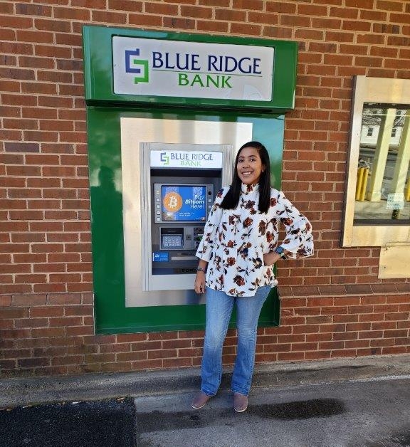 This Virginia-Based mostly Financial institution Is Letting Clients Purchase Bitcoin on the ATM