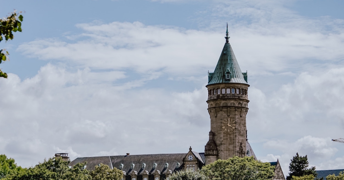 CrossTower Launches Bitcoin Fund to Compete With Grayscale’s GBTC CrossTower Launches Bitcoin Fund to Compete With Grayscale’s GBTC