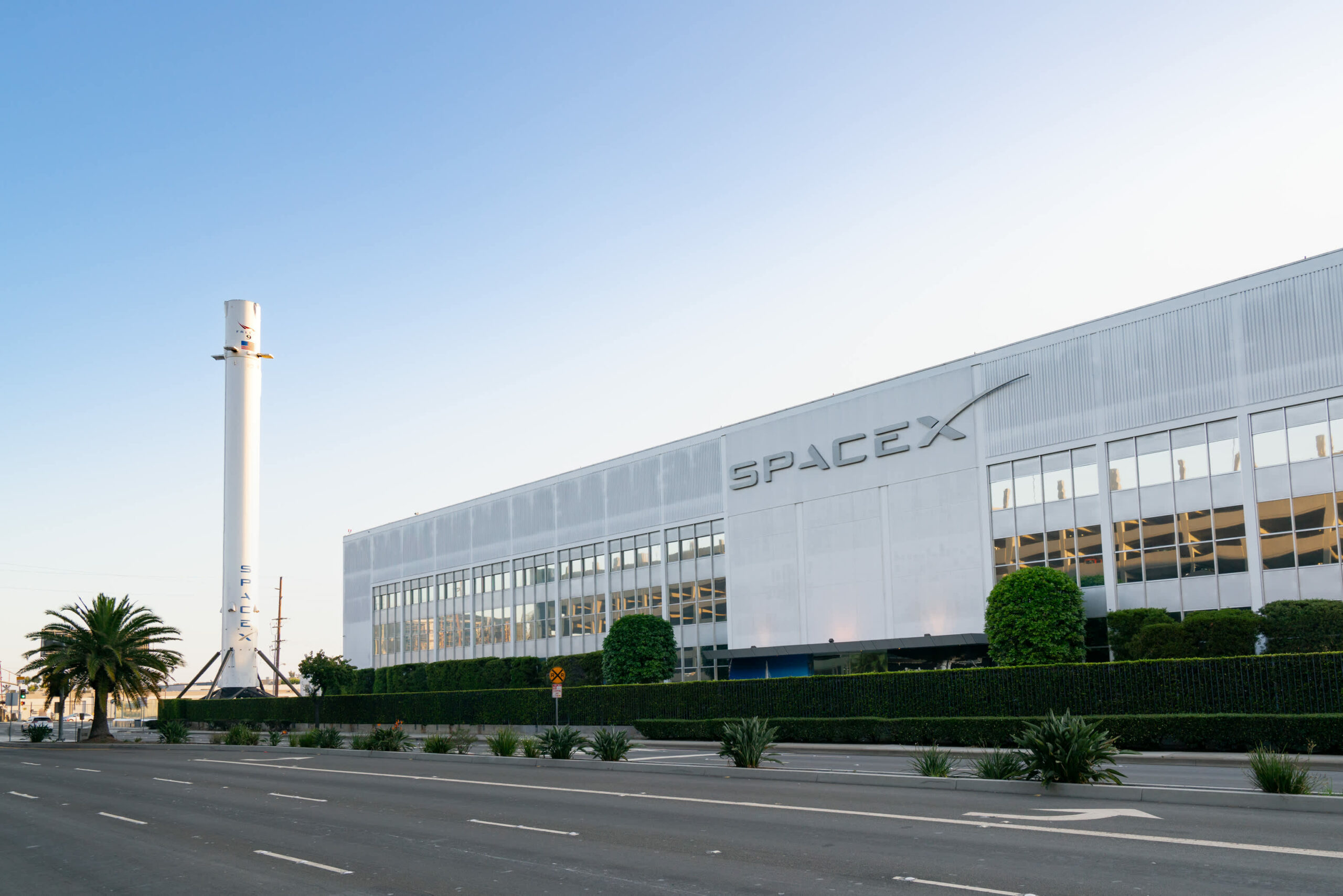 SpaceX engineer pleads responsible to DOJ insider buying and selling expenses