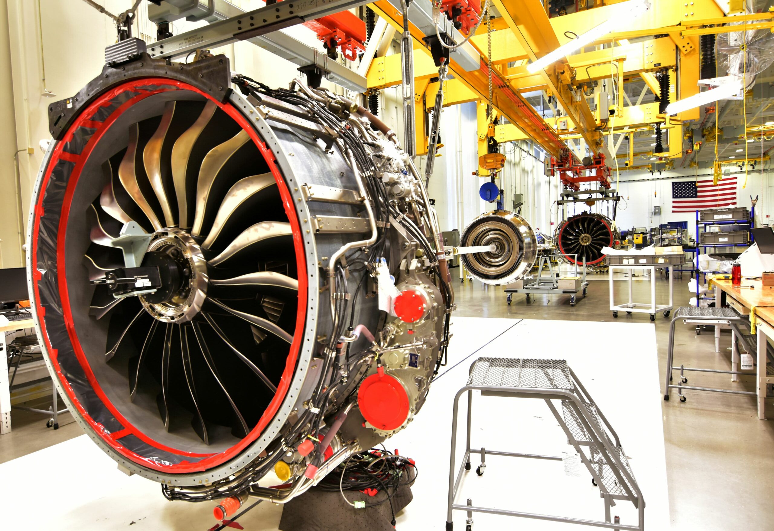 GE plane leasing unit to mix with rival lessor AerCap