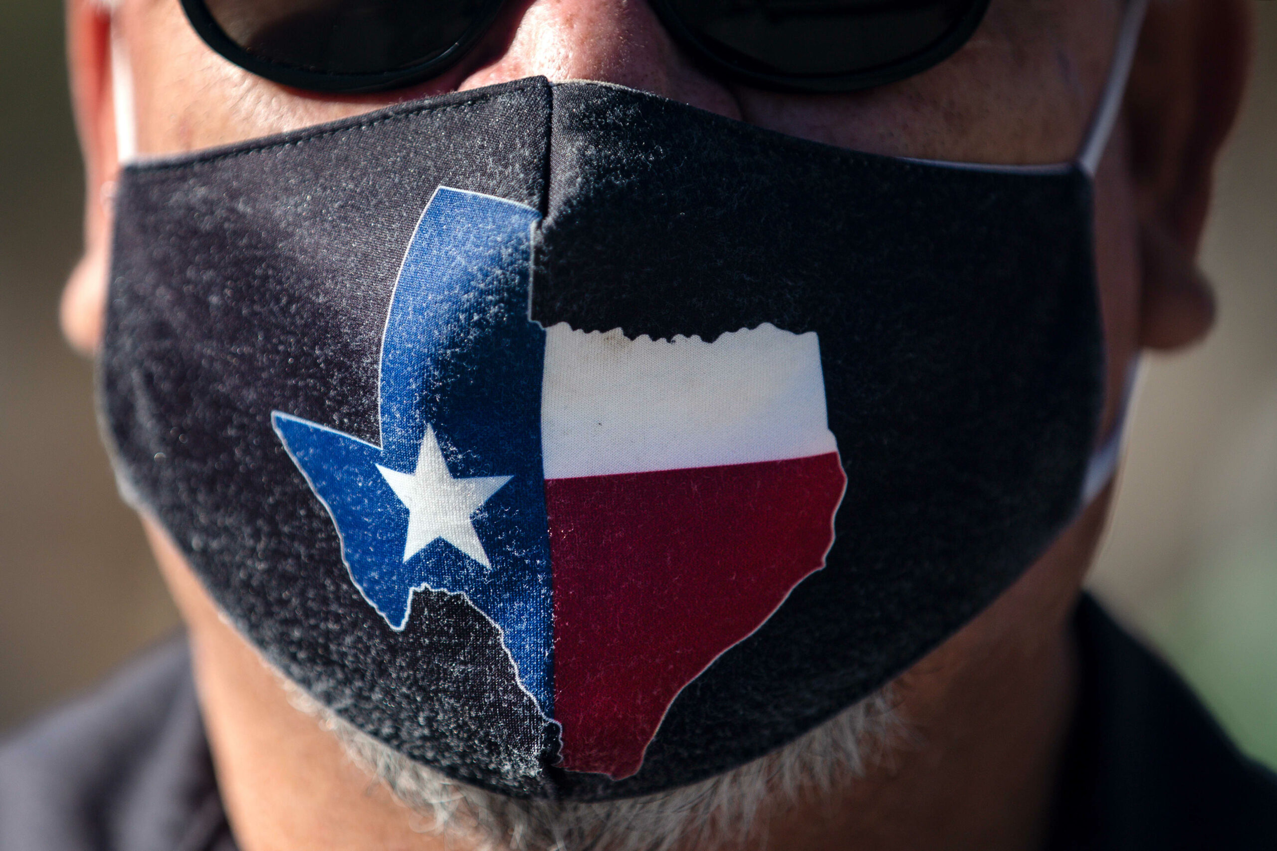Texans could be arrested for violating enterprise masks guidelines