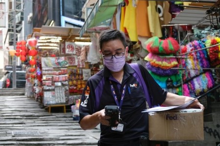 U.S. company criticizes Hong Kong air provider quarantine guidelines