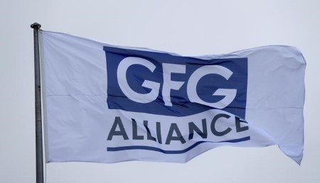 EXCLUSIVE-GFG secured Trafigura mortgage by providing aluminium at a reduction -sources