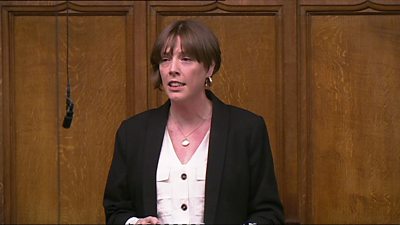 Jess Phillips reads lists of UK ladies killed in final yr