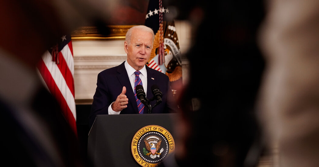 Biden Thanks Immigrants for ‘Selecting Us’ Amid Surge on the Border Biden Thanks Immigrants for ‘Selecting Us’ Amid Surge on the Border