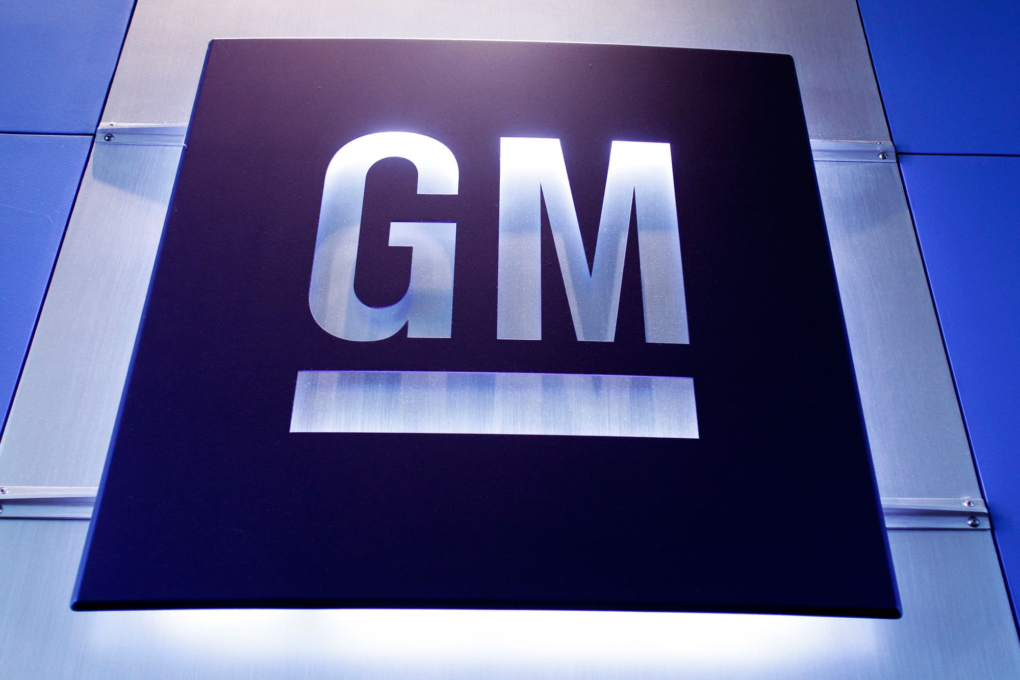 GM to speculate $1 billion in Mexico for electrical car manufacturing