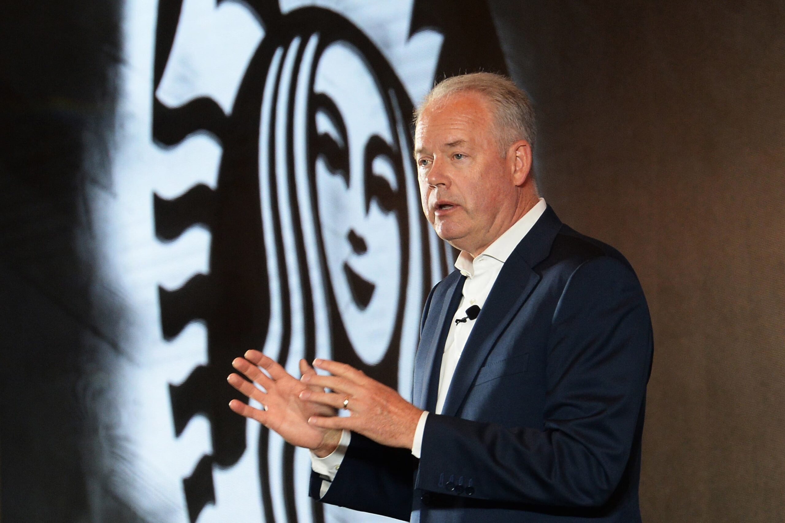 Starbucks (SBUX) Q2 2021 earnings beat