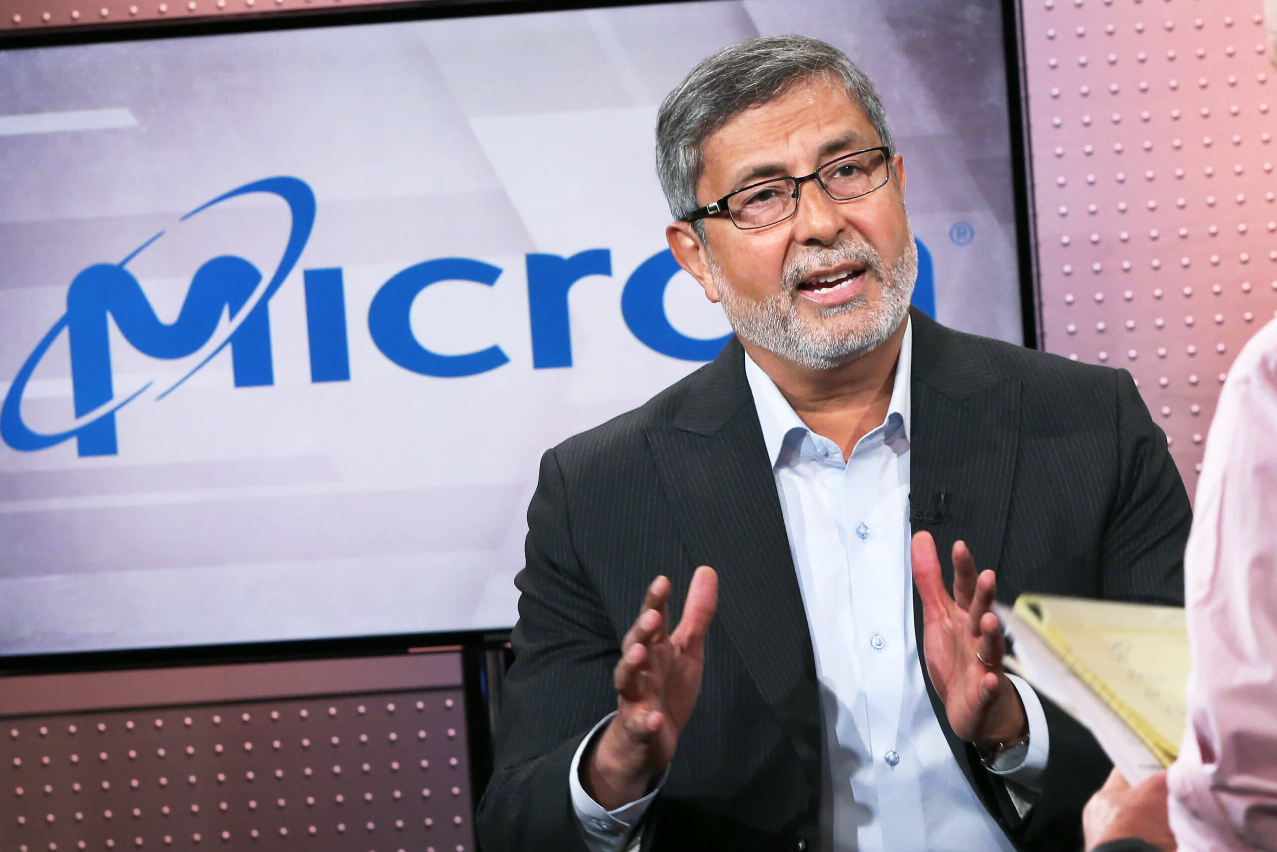 High analysts again shares like Fb and Micron