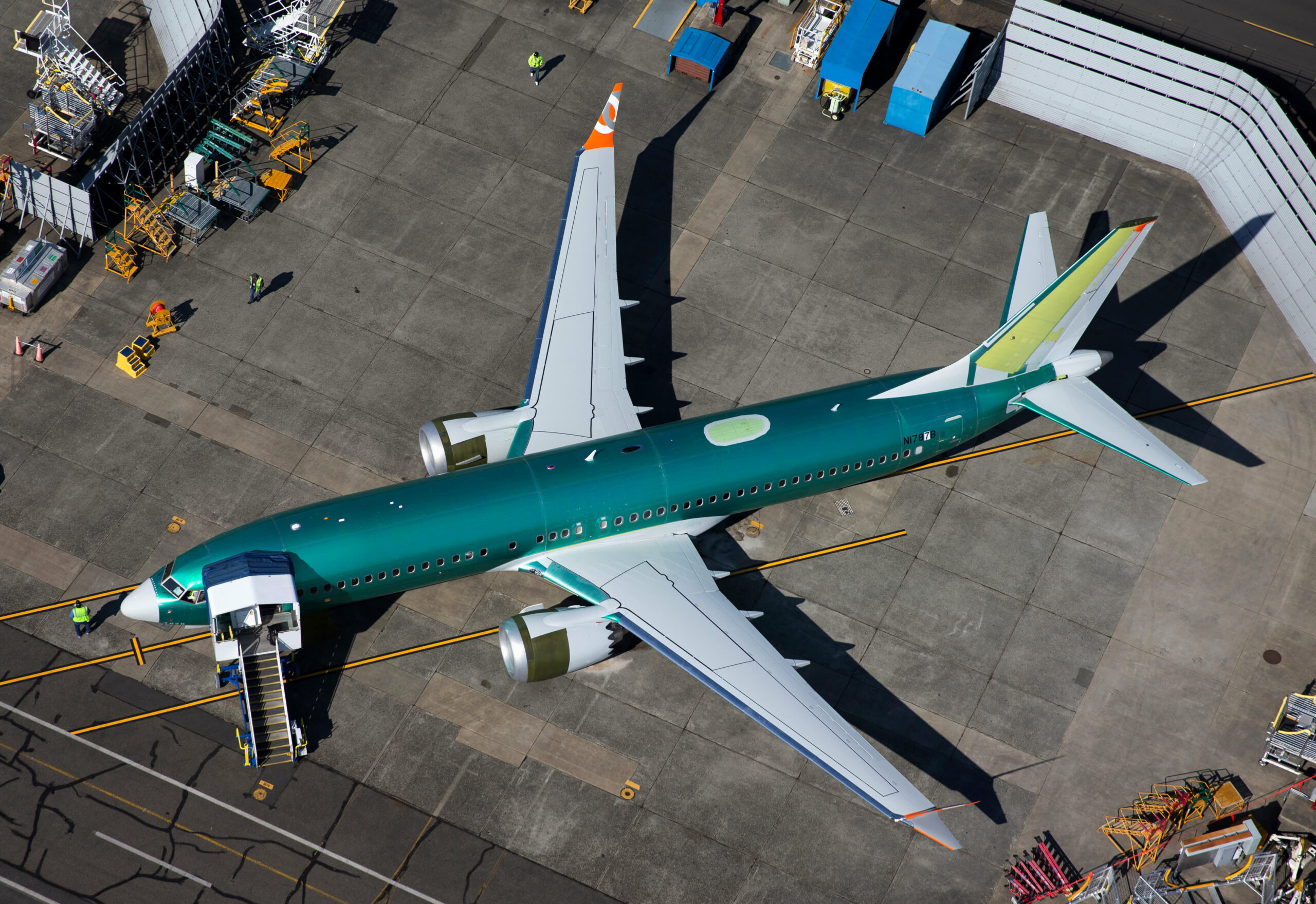 Boeing pauses 737 Max deliveries for electrical concern