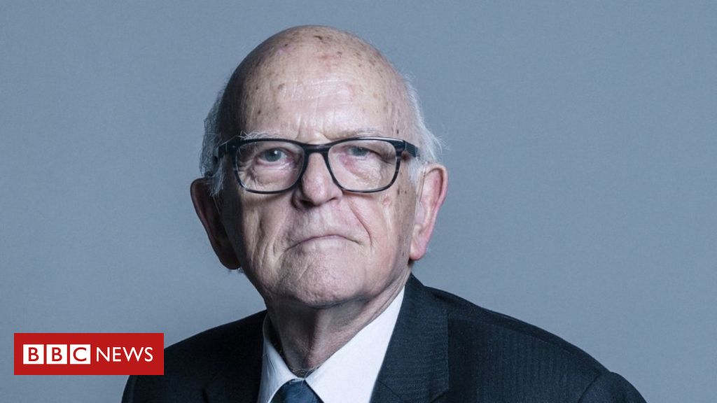 Frank Judd: Former Labour minister and peer dies aged 86