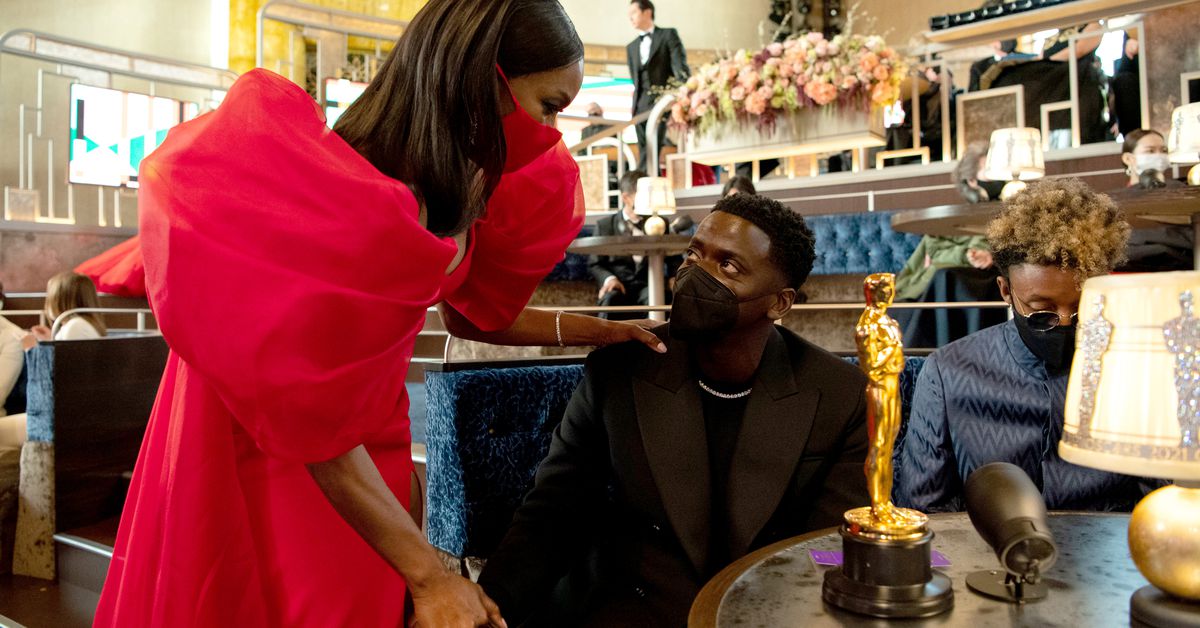 2021 Oscars: The pandemic lockdown made dwell occasions shocking once more