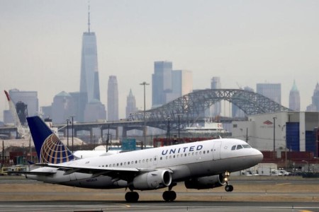 United Airways to rent about 300 pilots as journey demand rebounds