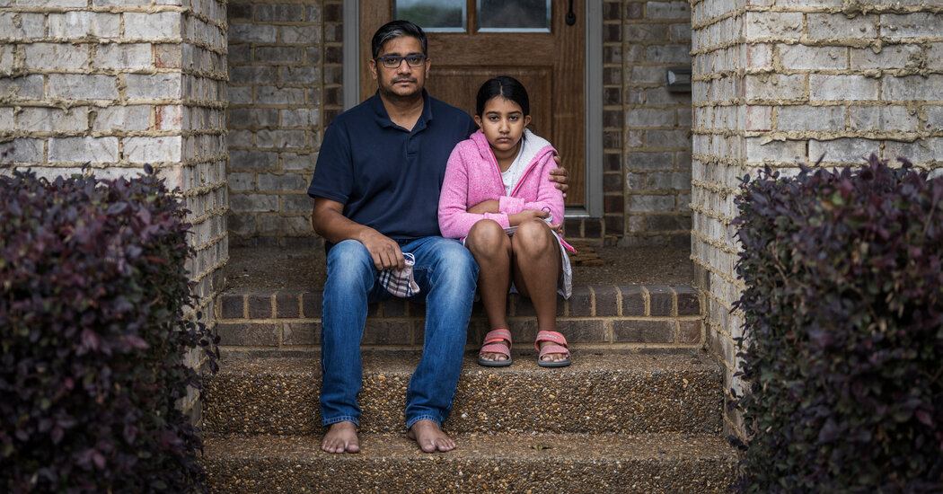They Stay within the U.S., however They’re Not Allowed to Come Residence They Stay within the U.S., however They’re Not Allowed to Come Residence