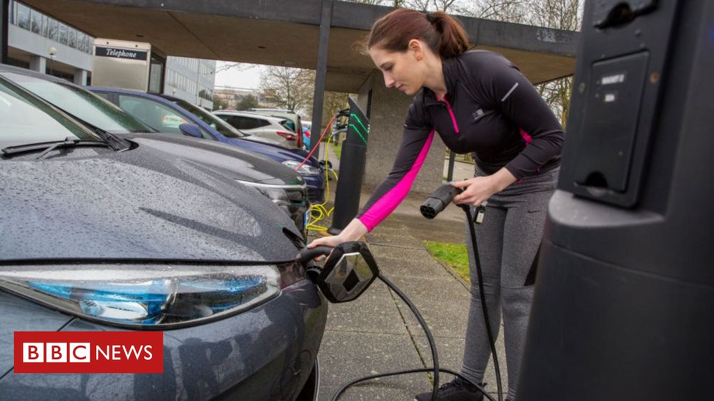 £300m funding to gasoline electrical automobile take-up