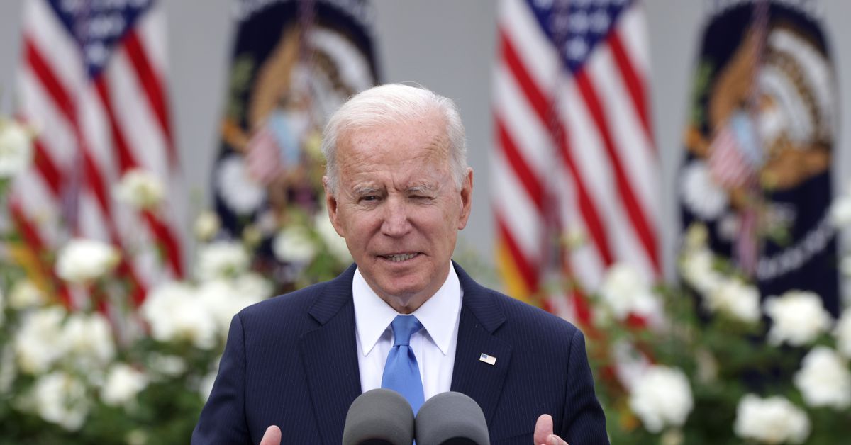 How Biden can get extra Republicans vaccinated, defined in 600 phrases