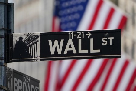 US STOCKS-Dow reaches all-time excessive on commodity surge; S&P, Nasdaq drop