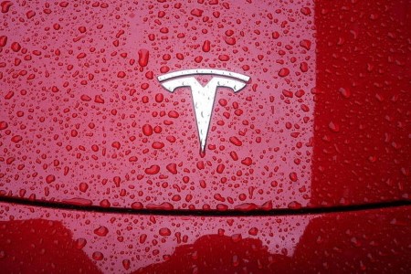 EXCLUSIVE-Tesla seeks entry into U.S. renewable gas credit score market – sources