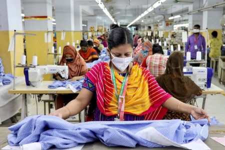 Retailers and unions agree on 3-month extension to Bangladesh employees’ security accord