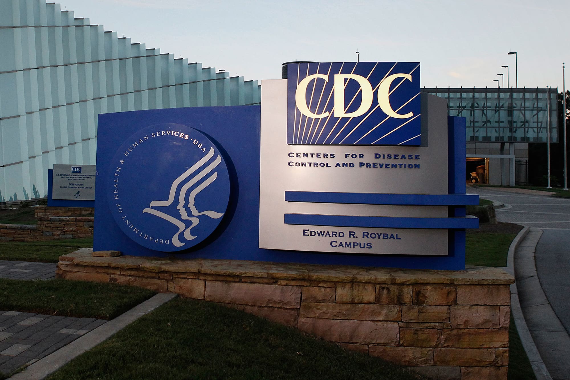 CDC says there’s probably hyperlink between uncommon coronary heart irritation in younger individuals after Covid shot