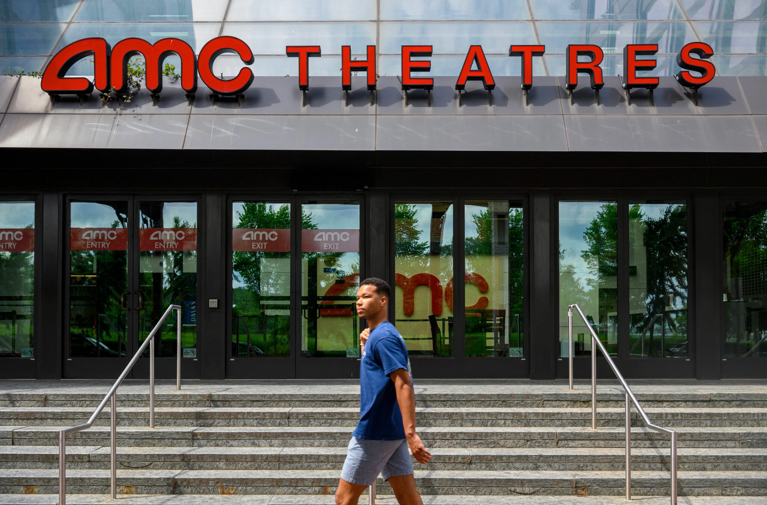 AMC indicators deal to lease the Grove and Americana