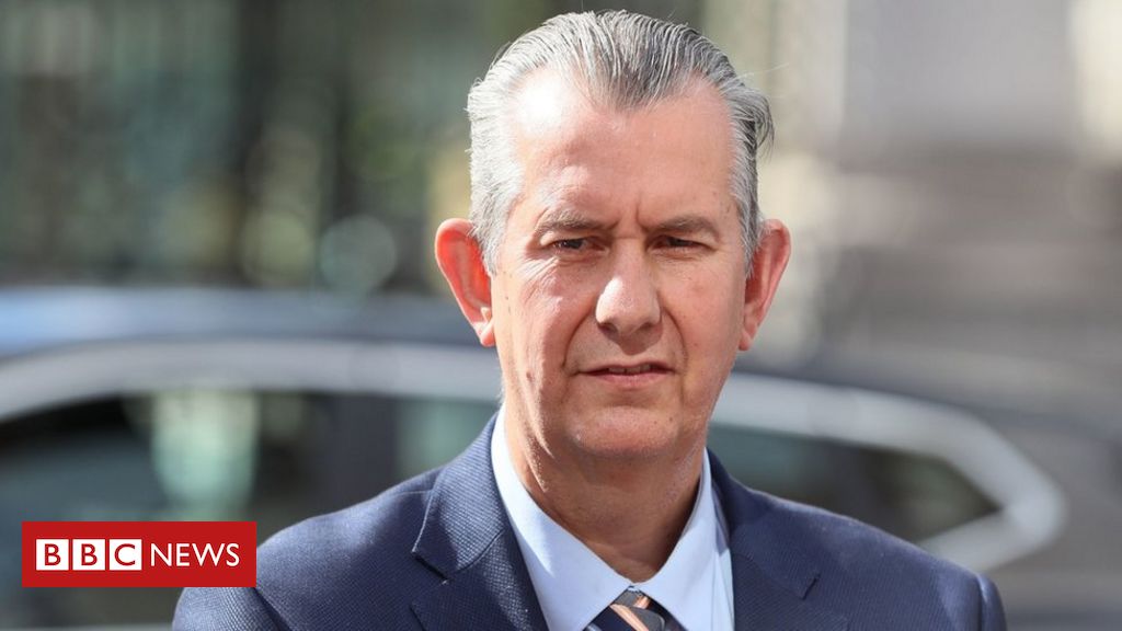 Edwin Poots: DUP members 'bruised' after management election