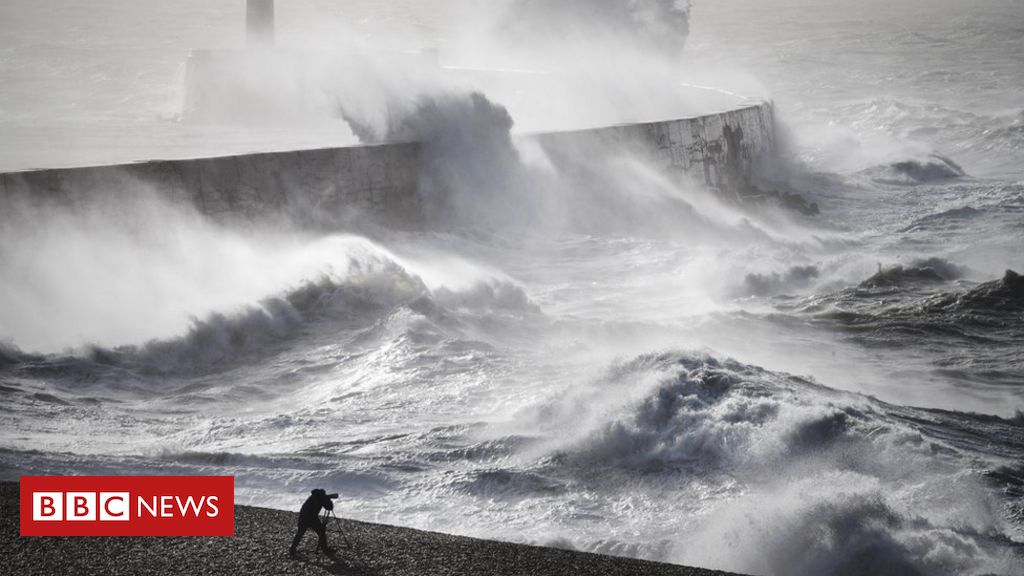 UK warned it’s unprepared for local weather chaos UK warned it’s unprepared for local weather chaos