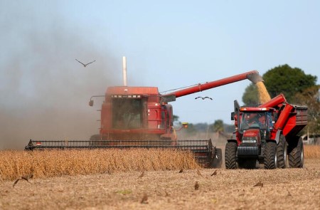 Argentina says farmers have bought 23 mln T of 2020/21 soybeans