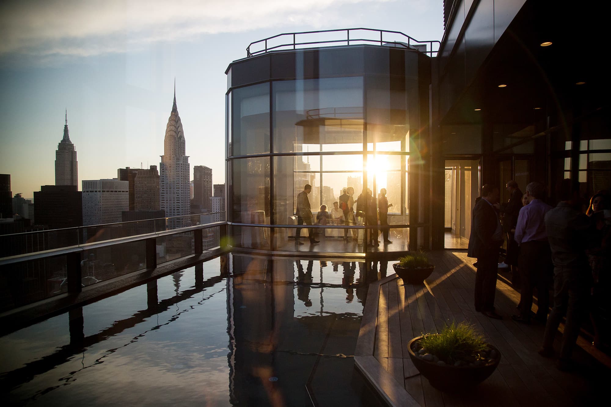 Manhattan actual property costs attain new report with shopping for ‘frenzy’ Manhattan actual property costs attain new report with shopping for ‘frenzy’
