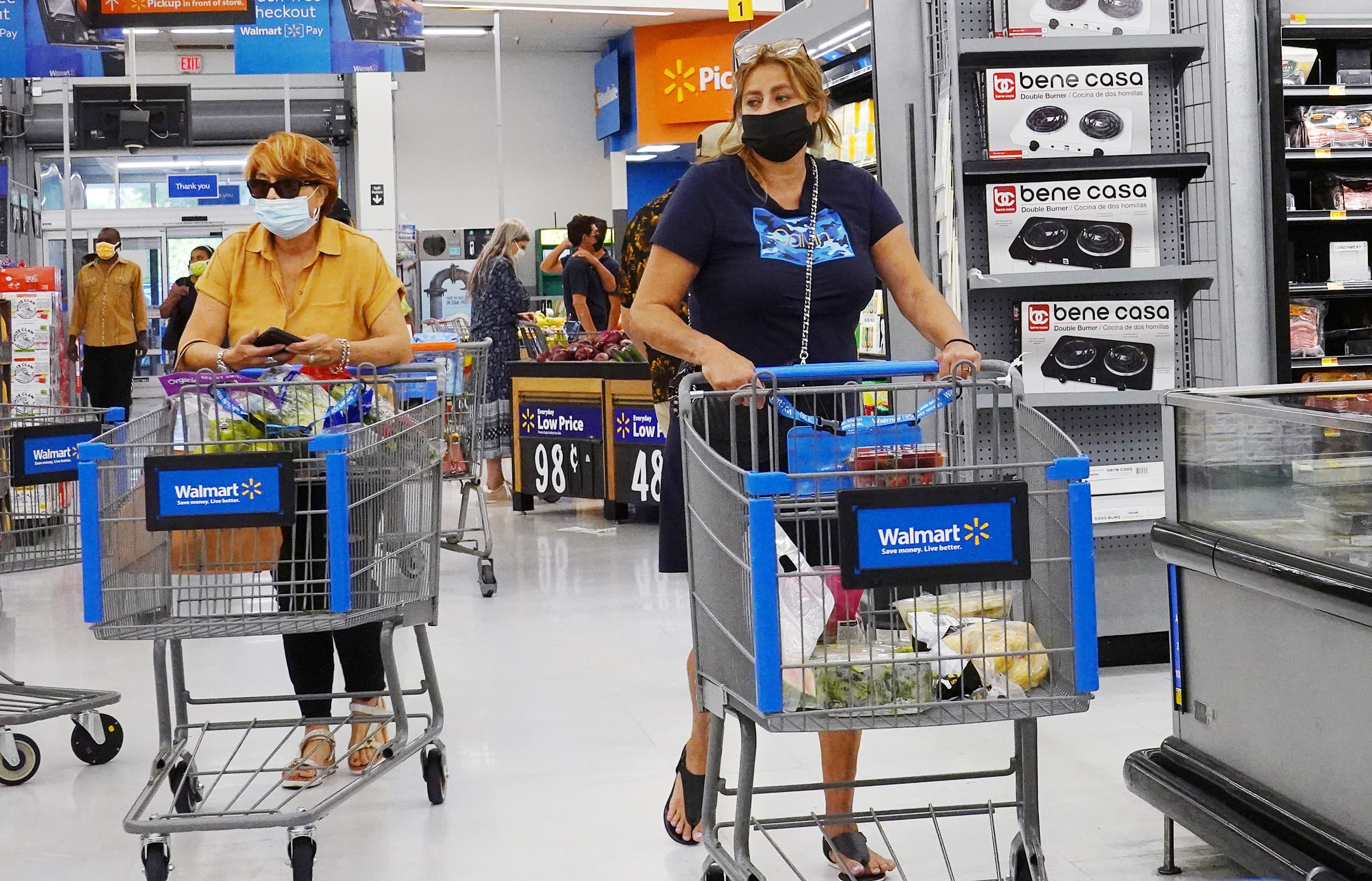 Walmart to require staff put on masks in shops in high-risk counties