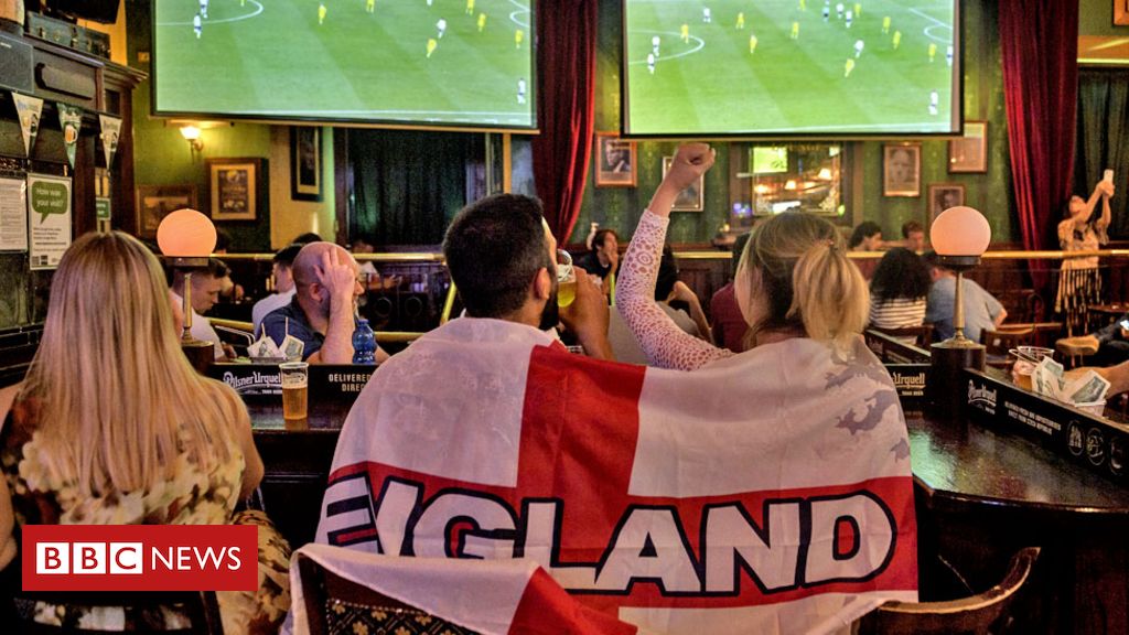 Euro 2020: Pubs to remain open later for remaining on Sunday