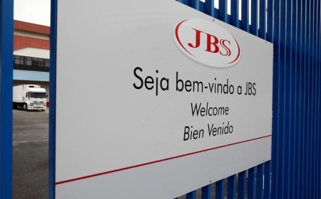Brazil’s JBS imports 30 shiploads of corn from Argentina
