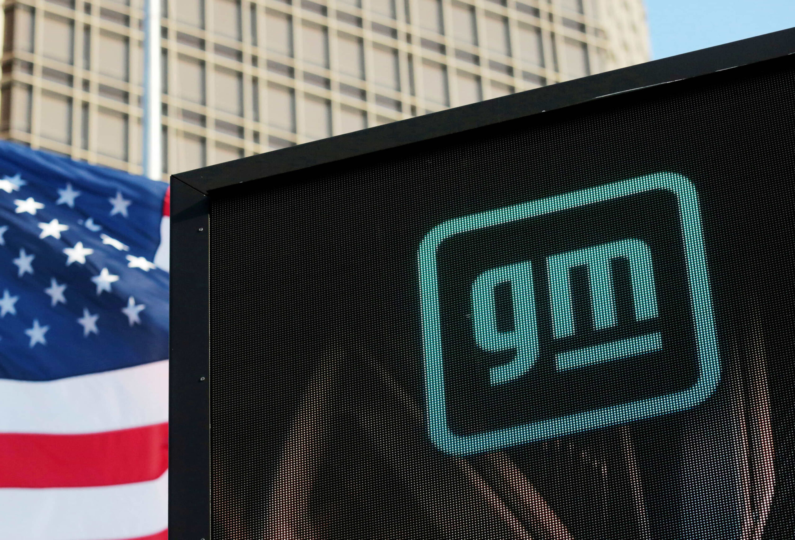 GM confidentially surveyed white-collar employees on Covid vaccine standing