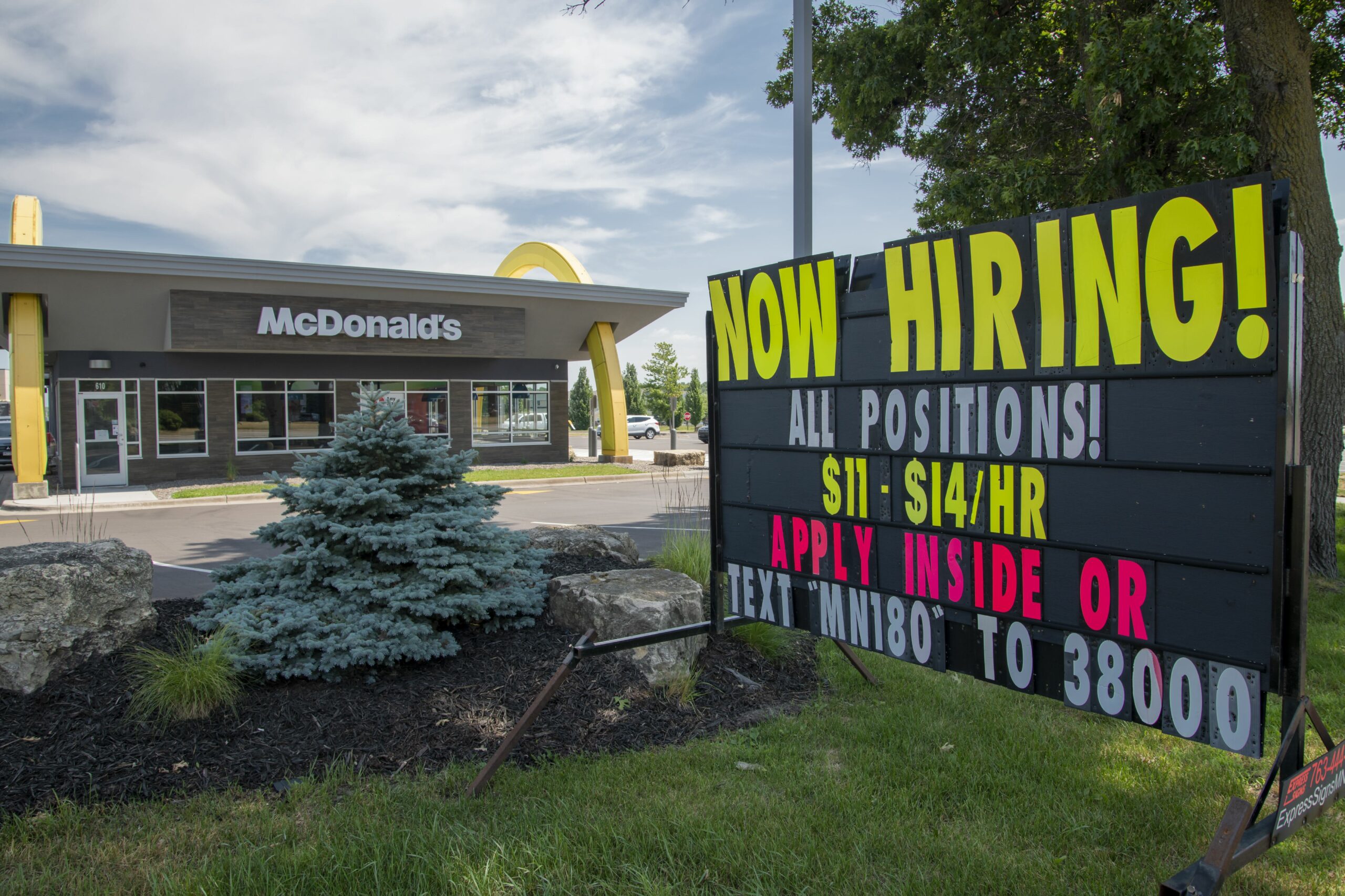 Restaurant house owners say hiring is changing into an growing problem