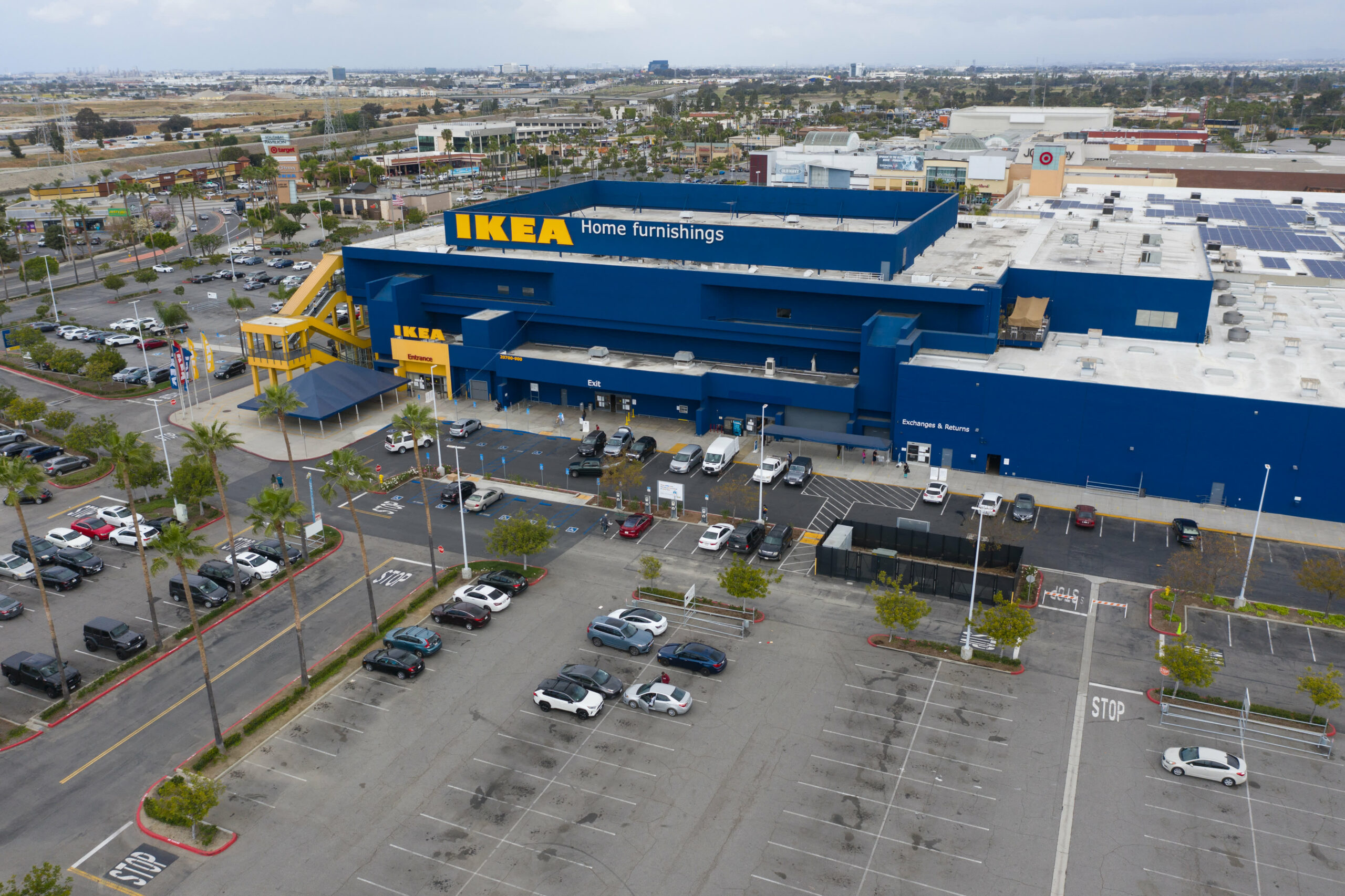Ikea pilots U.S. furnishings buyback program because it eyes nationwide launch