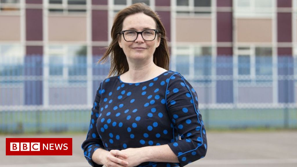 Kirsty Williams: Abuse of girls in politics getting worse