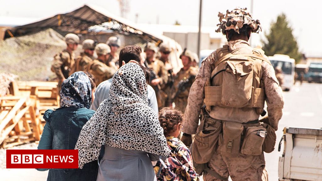 Afghanistan evacuations: UK can not keep alone – minister