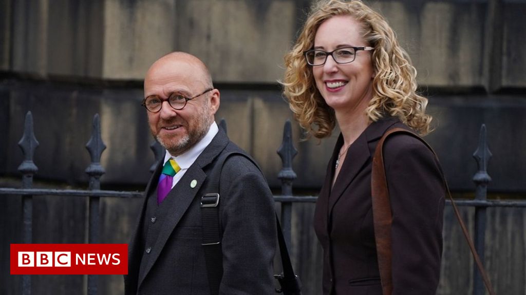 Scottish Greens co-leaders Harvie and Slater to be given minister roles