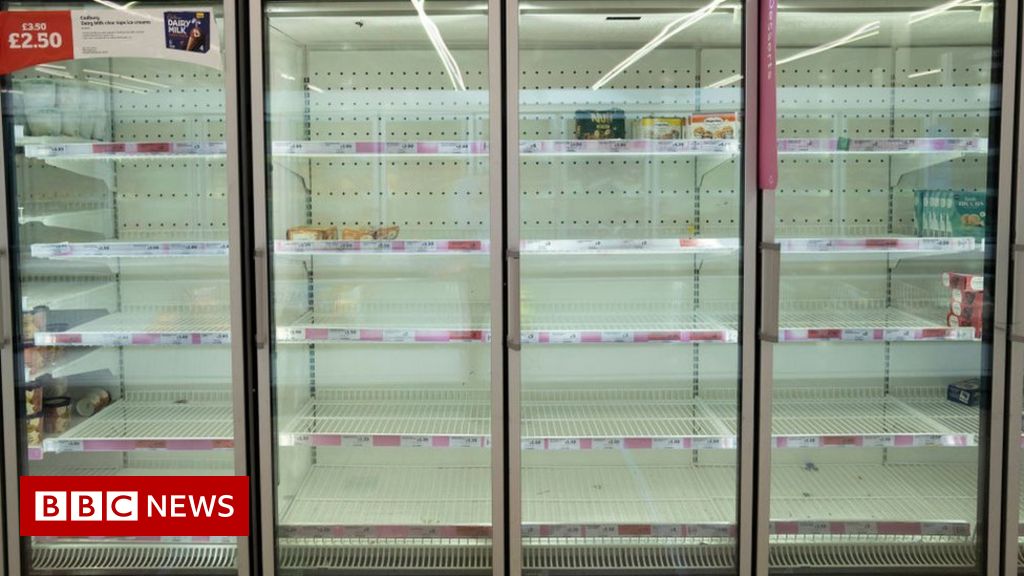 Employees shortages hitting Welsh grocery store cabinets