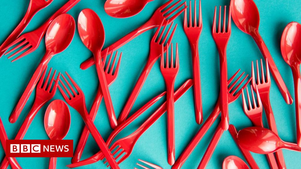 Authorities to ban single-use plastic cutlery