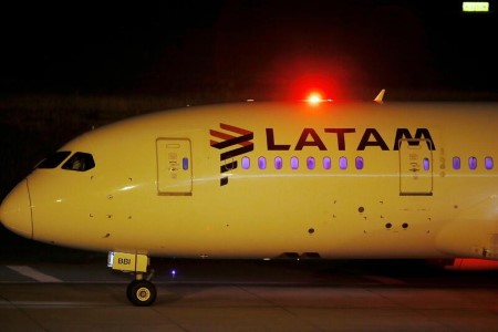 LATAM Airways posts $770 mln loss as pandemic journey restrictions linger