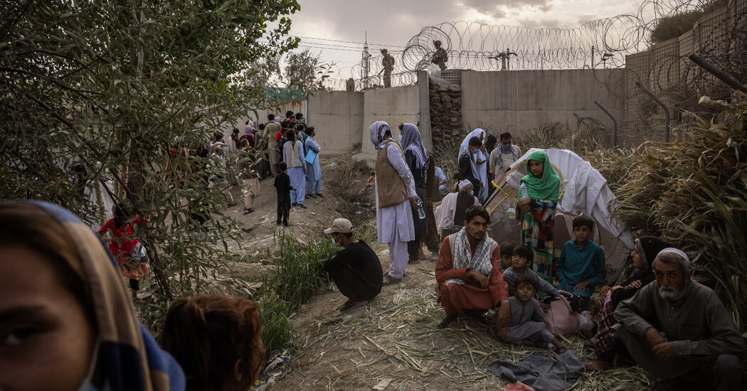 How Many Folks in Afghanistan Should be Rescued? The Quantity Stays Elusive.