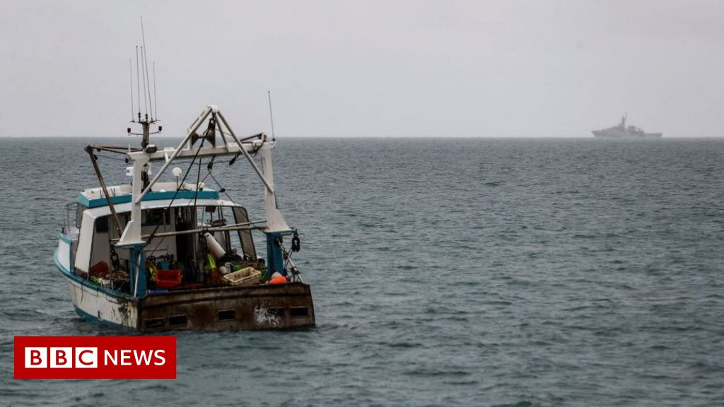 UK risks French anger over fishing permits
