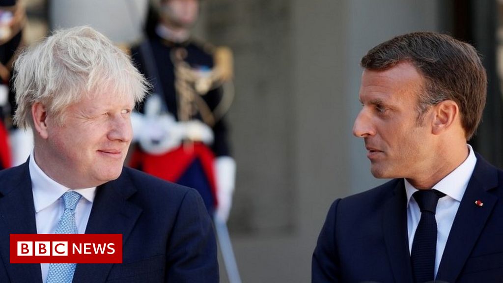 Boris Johnson and Macron speak after military pact row