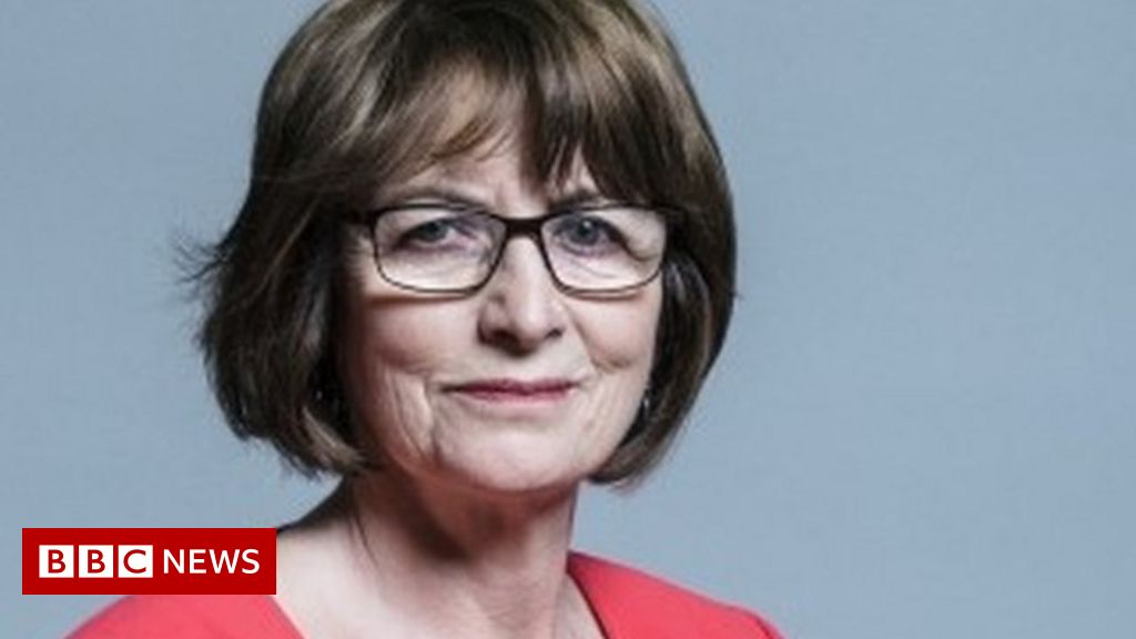 Ex-MP Louise Ellman rejoins Labour after anti-Semitism rule change
