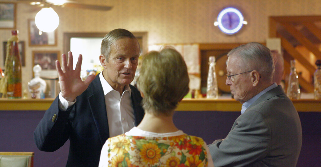 Todd Akin, Whose Senate Bid Collapsed After a Rape Remark, Dies at 74