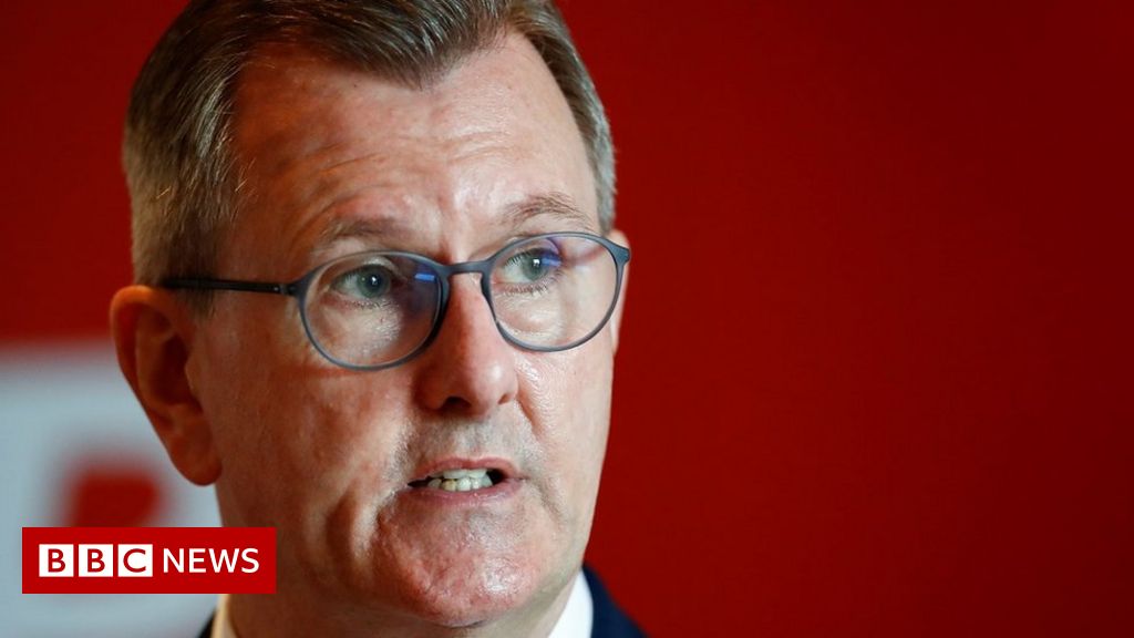 DUP has turned corner on 2021 difficulties, says Sir Jeffrey Donaldson