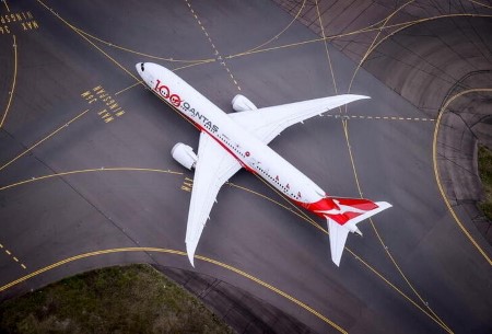 Qantas expects return to 100% of pre-pandemic domestic capacity by January